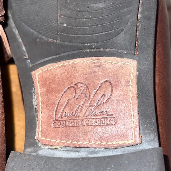 Arnold Palme Leather Loafers - Picture 10 of 11